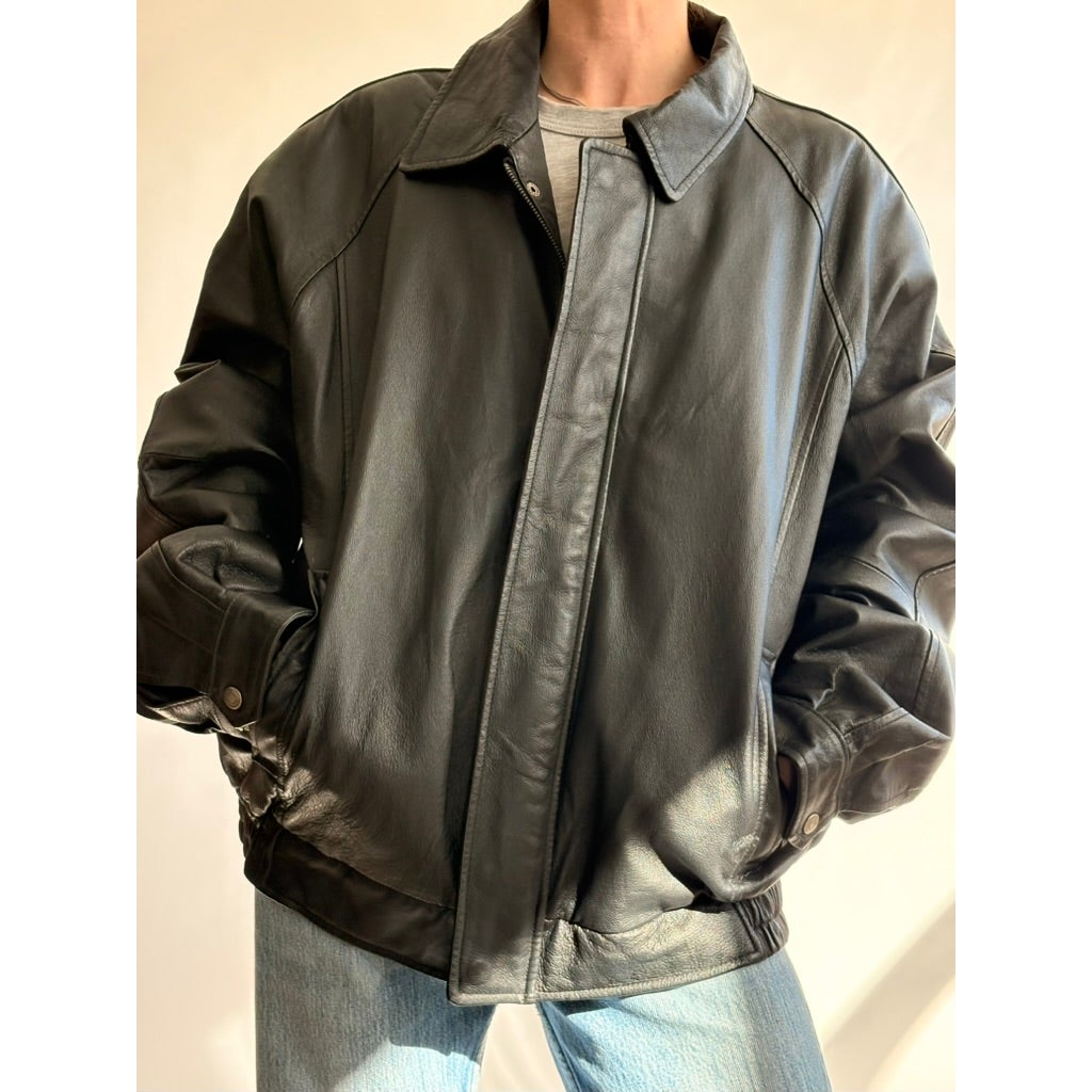 Vintage 90s North Crest Black Leather Bomber Jacket -large