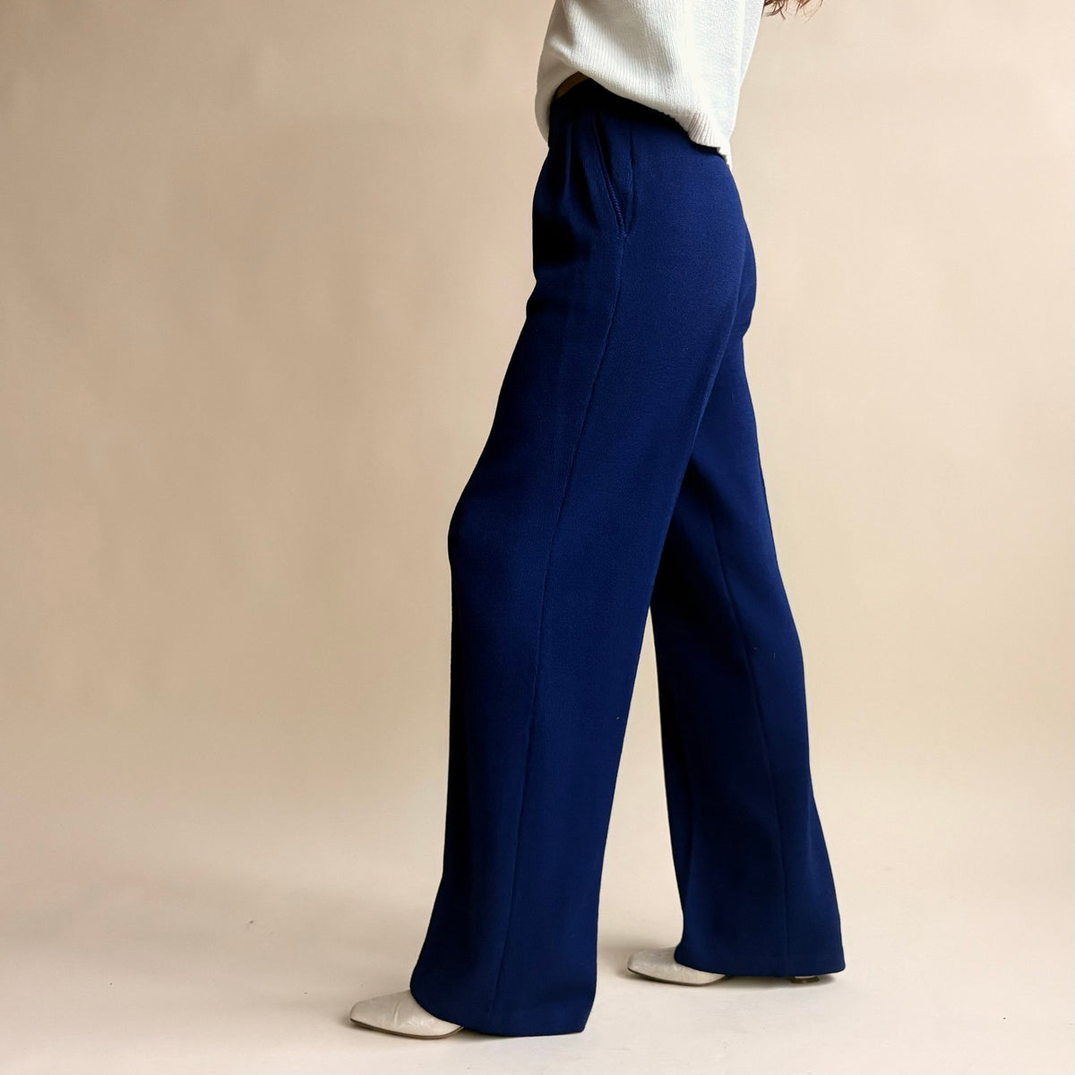 St. John Navy Blue Pleated Trousers - Santana Knit, High Waisted, Size 4