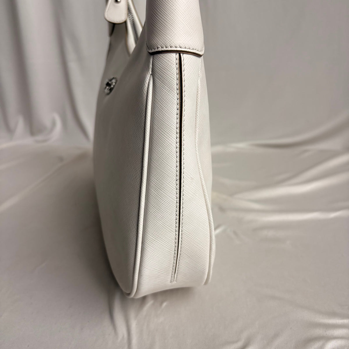 Ferragamo Gancini Romana Hobo Bag - White Saffiano Leather