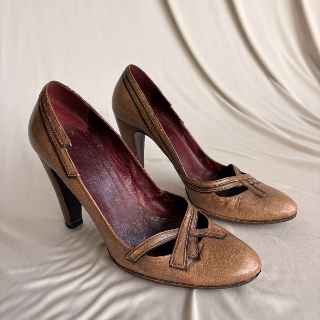 Vintage Prada Leather Cutout Accent Pumps - Crossover Straps, 37.5