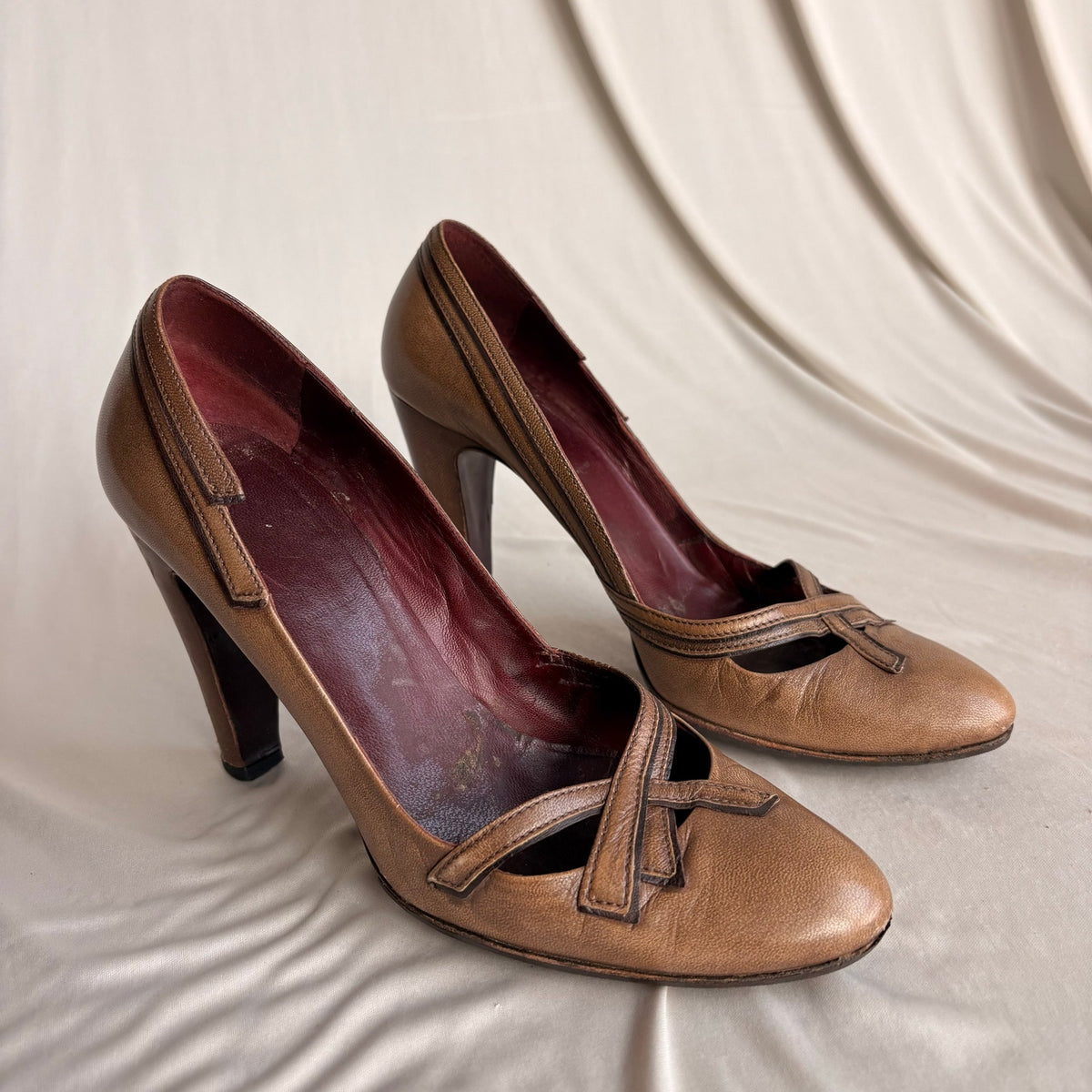 Vintage Prada Leather Cutout Accent Pumps - Crossover Straps, 37.5