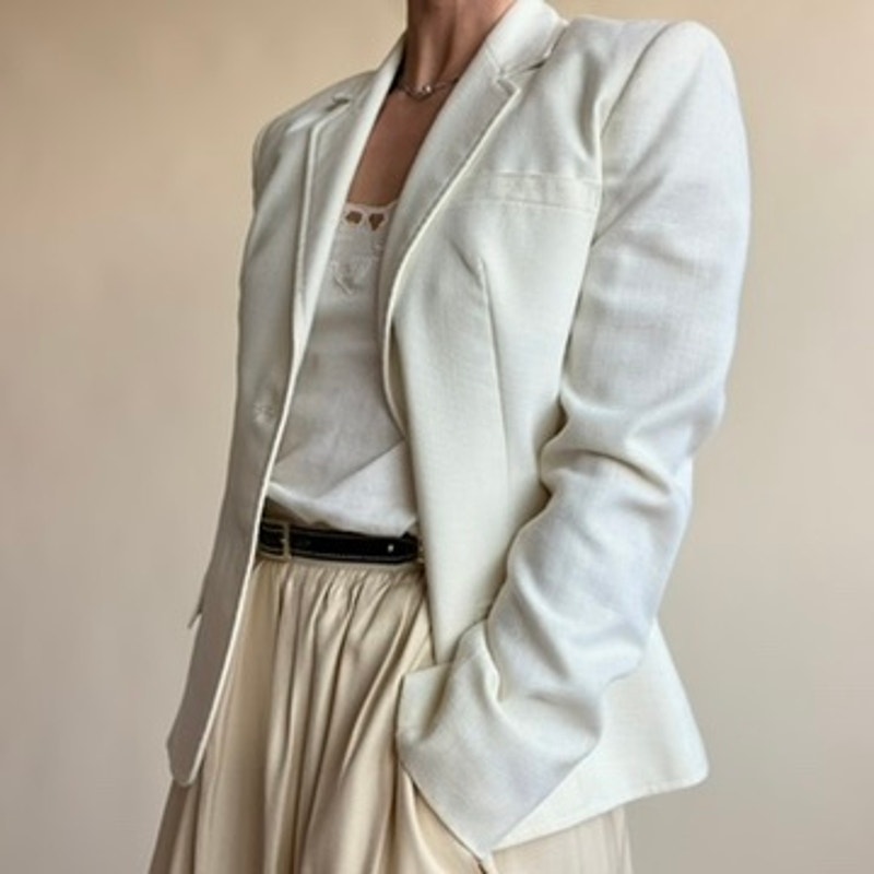 The Villager White Blazer - Size 4
