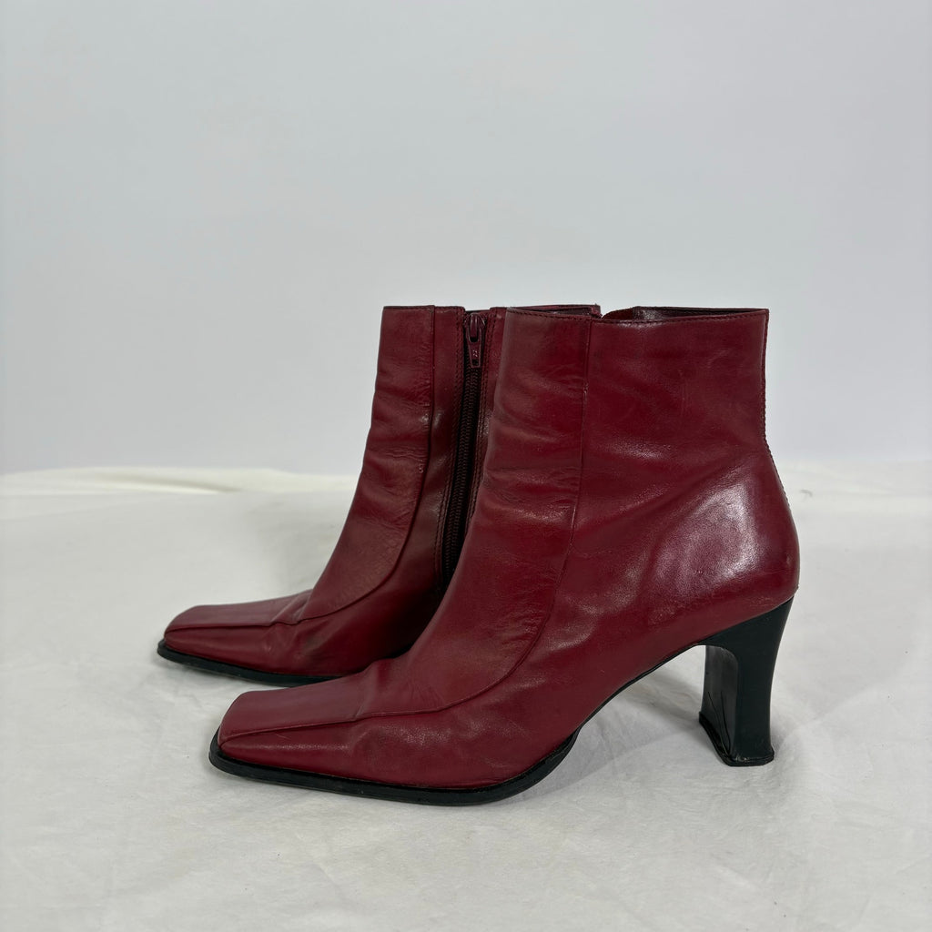 Vintage Parade Red Leather Ankle Boots - Size 7.5