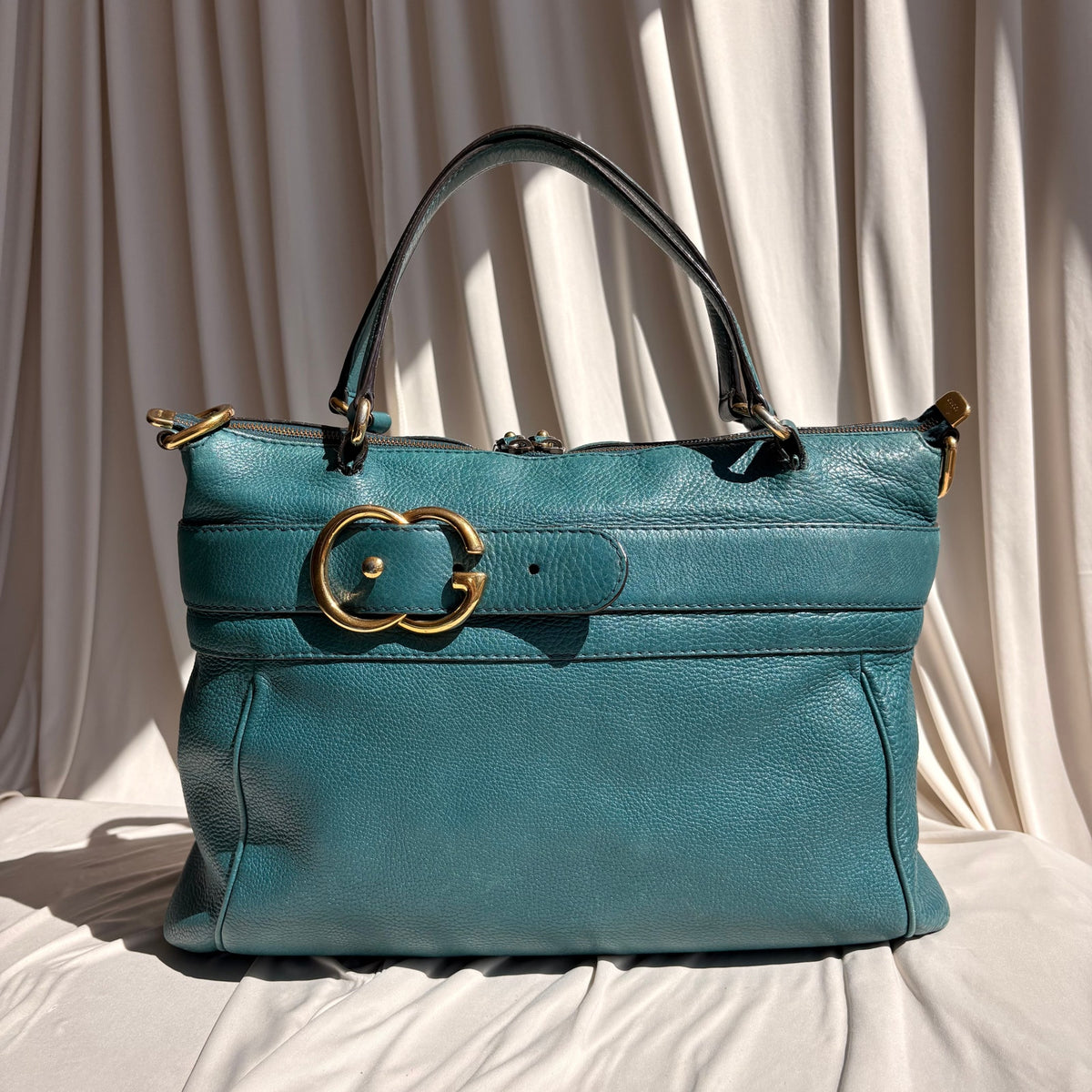 Gucci Medium Ride Top Handle Bag - Teal Pebbled Calfskin Leather, Gold Buckle