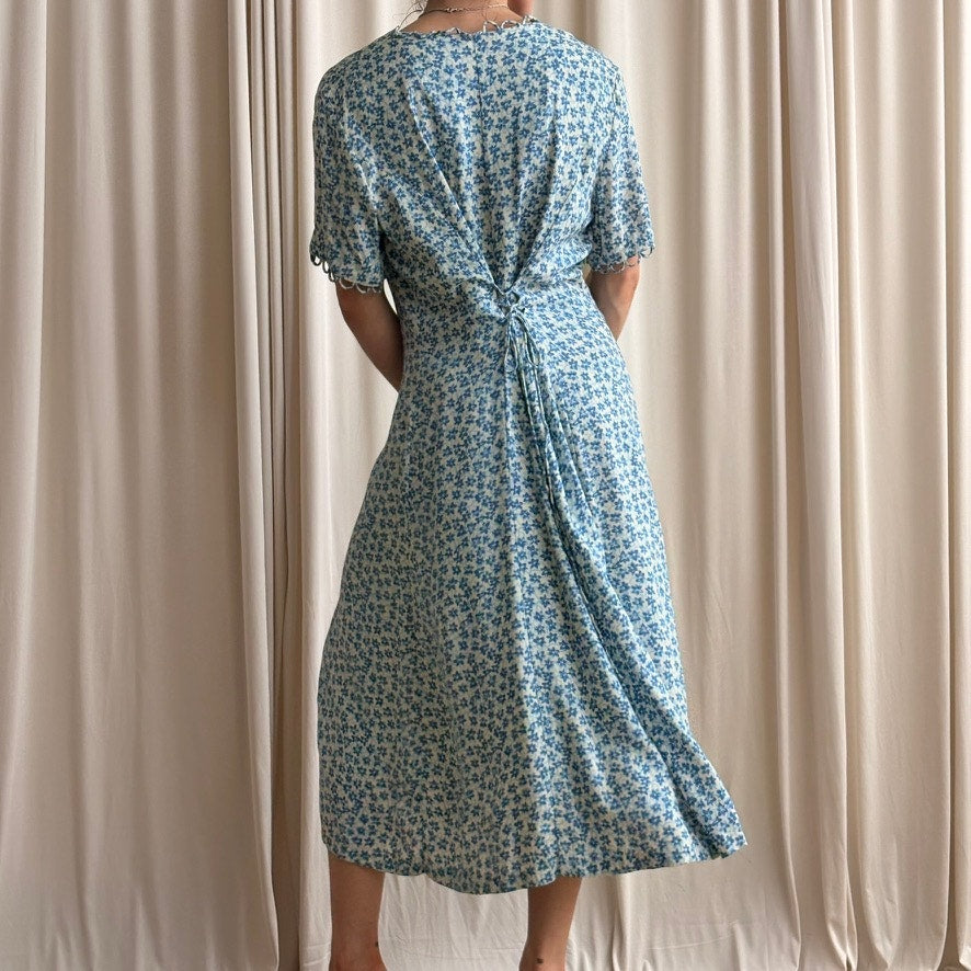 Halmode Petites Blue and White Floral Midi Dress- 90s - Size 10 (Fits M)