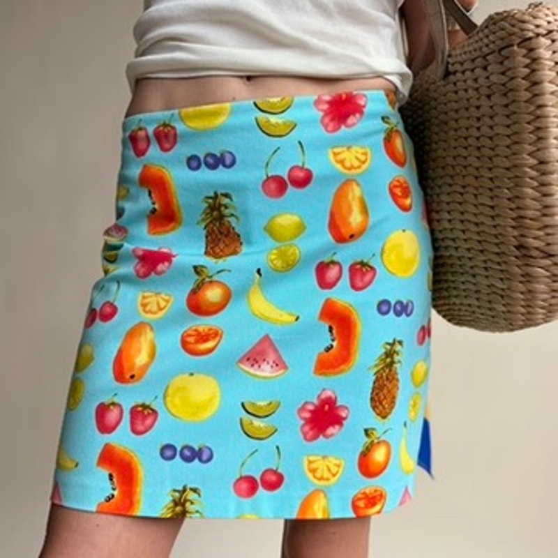 Worth Light Blue Tropical Fruit Mini Skirt - Stretchy, Summer Vibes, Size 2