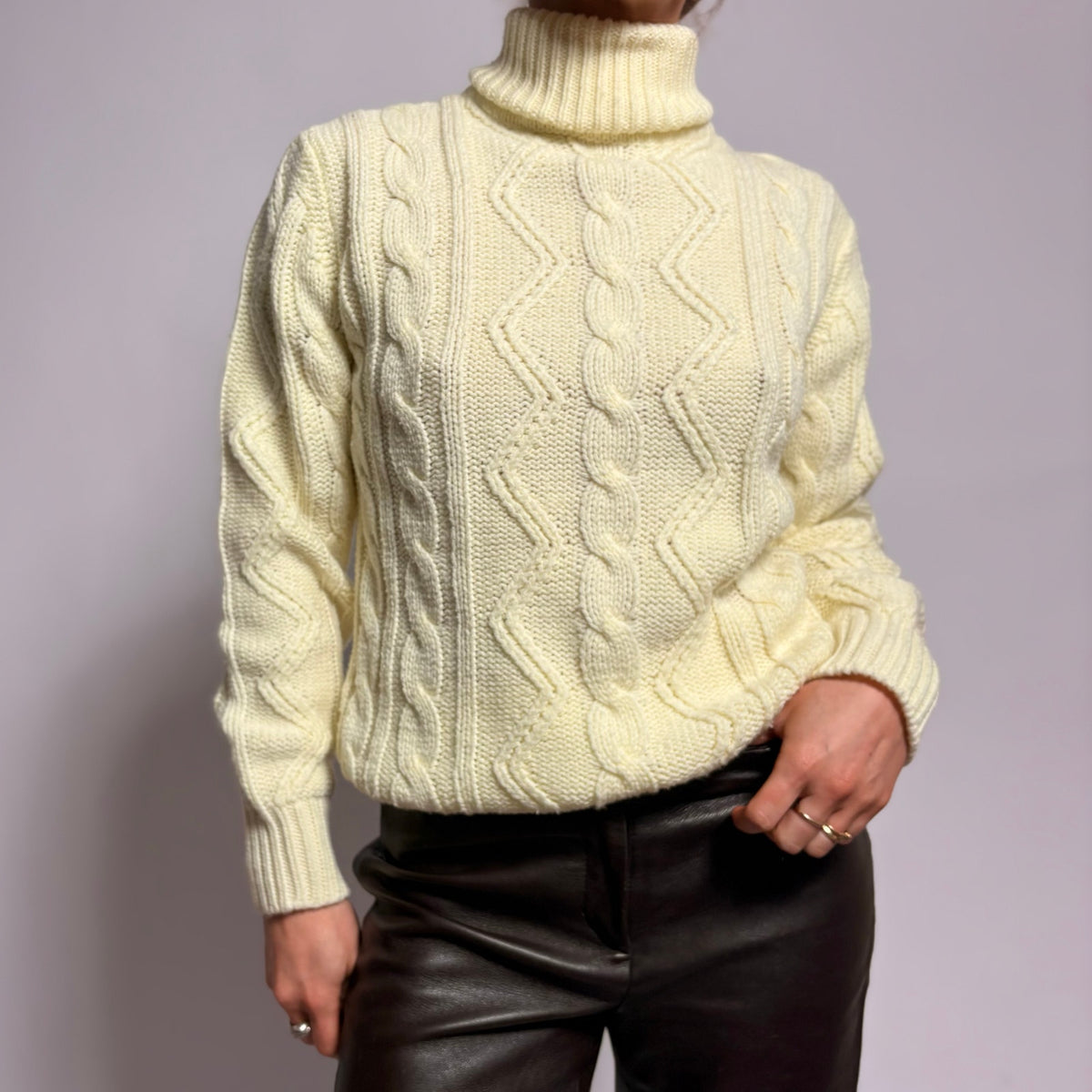 Vintage On Cue Cable Knit Turtleneck Sweater - Size Large
