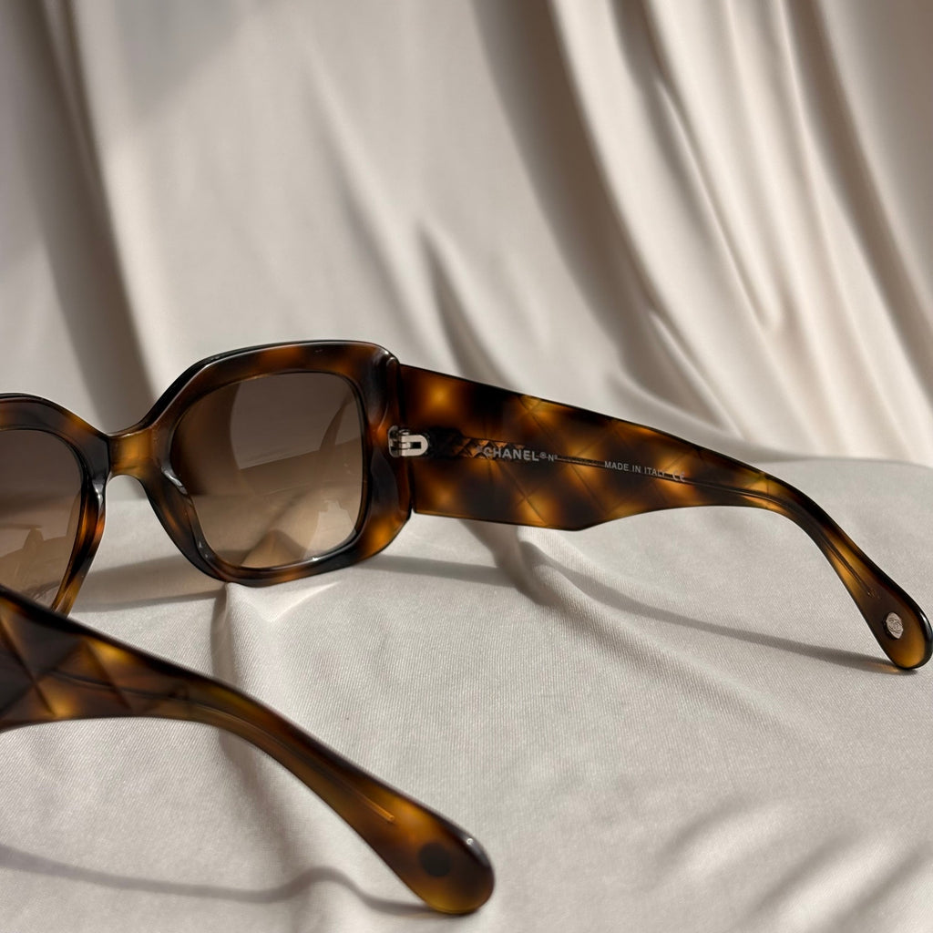 Vintage Chanel 5019 Sunglasses - Havana Tortoise, Quilted CC