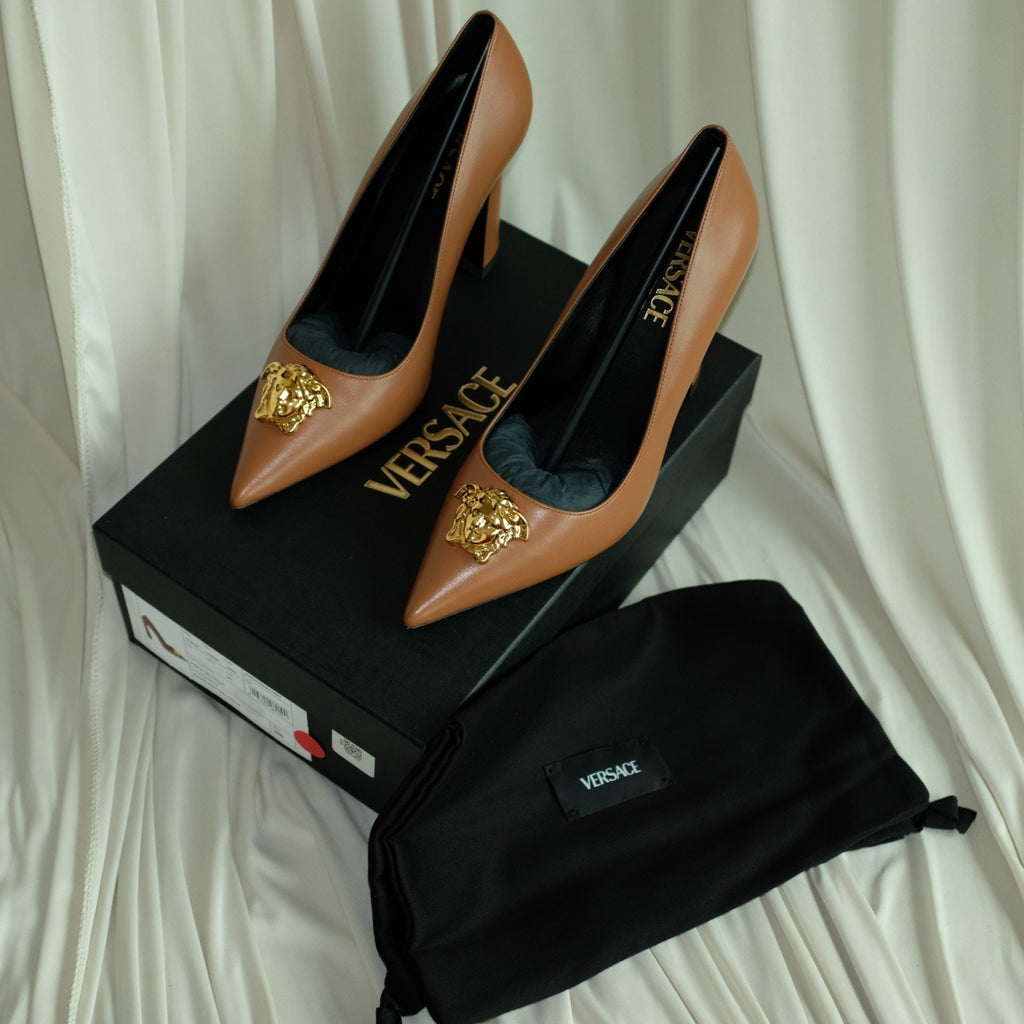 Versace Brown Leather Medusa Logo Pumps - Gold Hardware, EU 38 / US 7.5