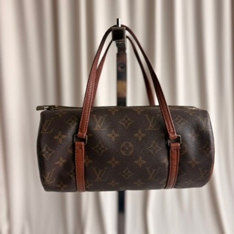 Vintage Louis Vuitton 1988 Monogram Papillon 26 Bag