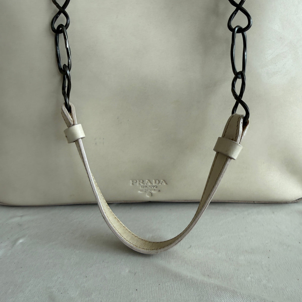 Vintage Prada Vitello Catena Tote Bag - Ivory Calfskin
