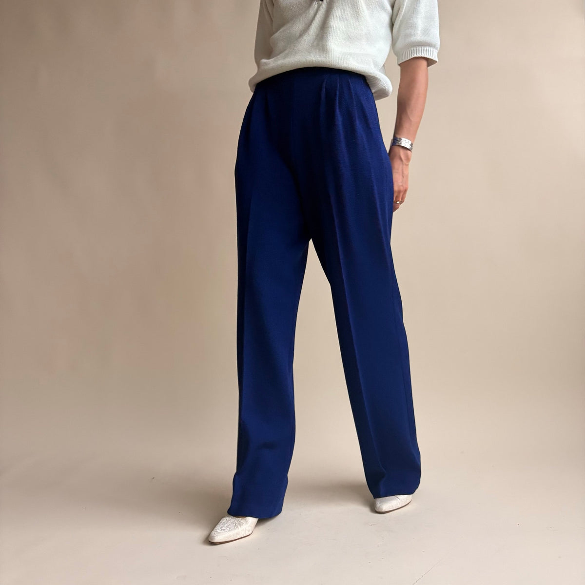 St. John Navy Blue Pleated Trousers - Santana Knit, High Waisted, Size 4