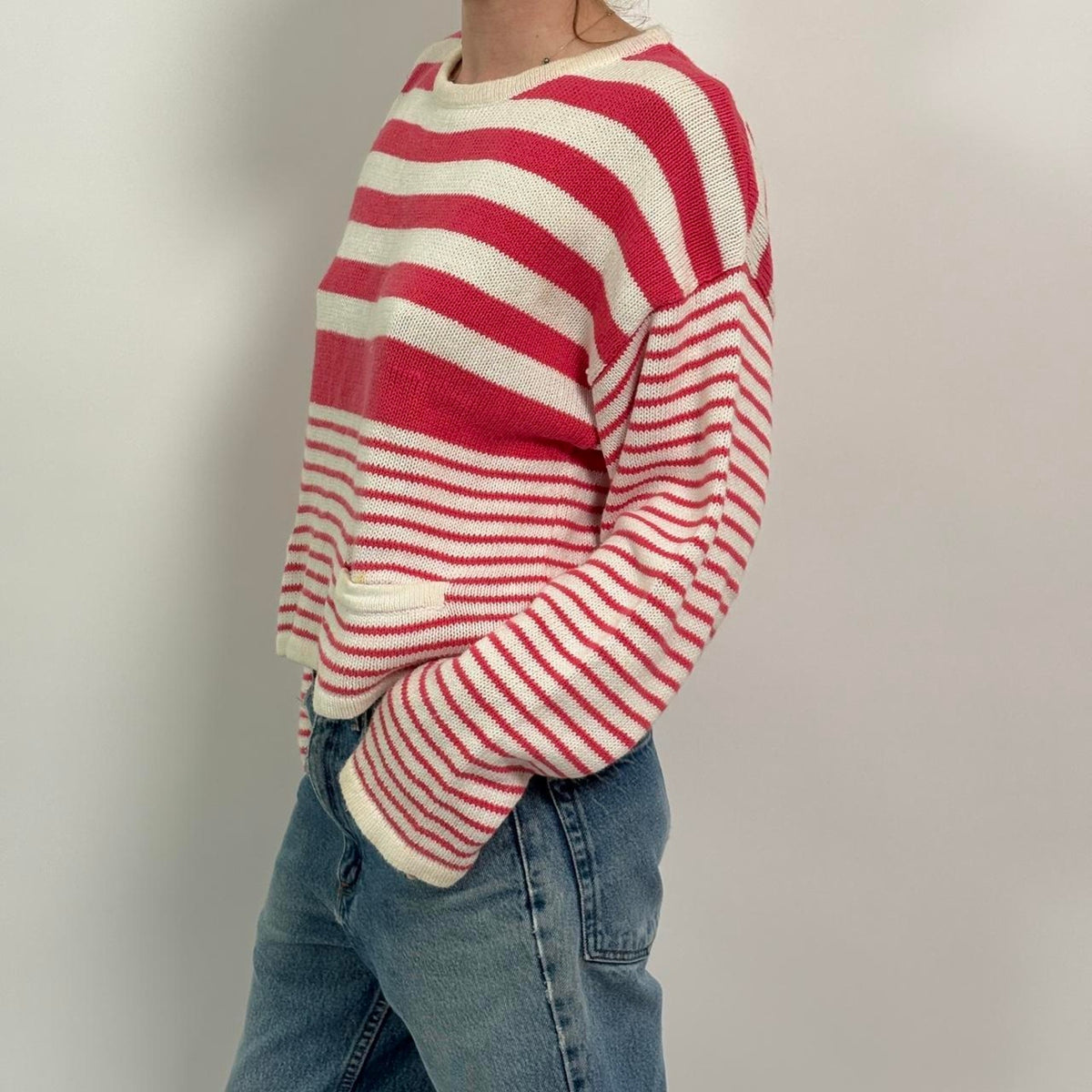 Vintage Pink and White Bibesco Sweater | M