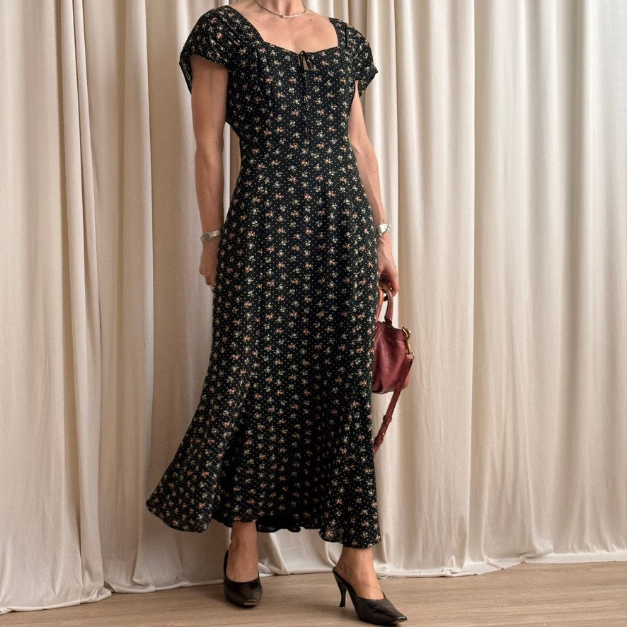 Mica Sweetheart Ruffle Dress - Puff Sleeves, A-Line, Fits Large, 90s Vintage