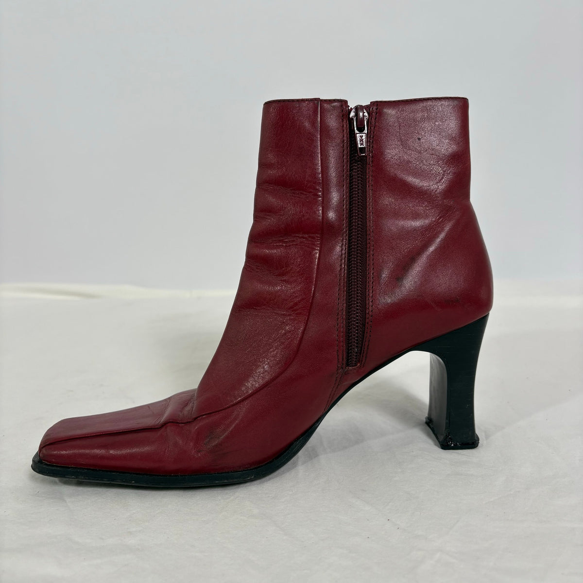 Vintage Parade Red Leather Ankle Boots - Size 7.5