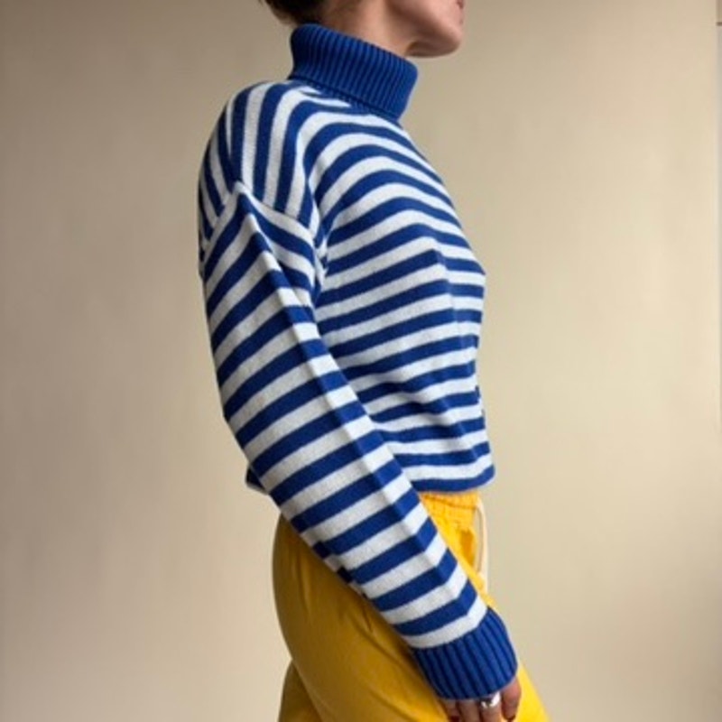 Nantucket Mills Striped Turtleneck - White & Blue, Made in USA, Size M