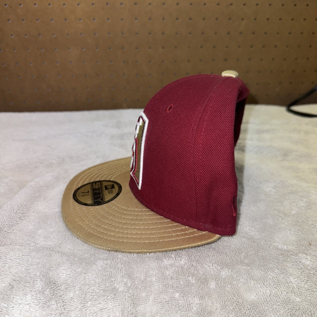 Exclusive Arizona Diamondbacks GOLD BRIM SZ 7 5/8 - 1998 Inaugural Season