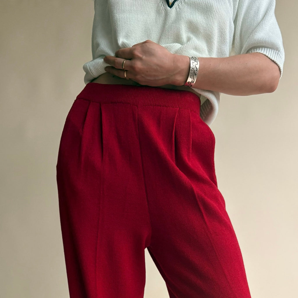 St. John Red Pleated Wide Leg Knit Pants - Elastic Waist, Size 4