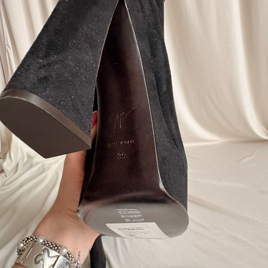 Giuseppe Zanotti Bonny Stretch Boot in Nero - Store Floor Model, Size 39