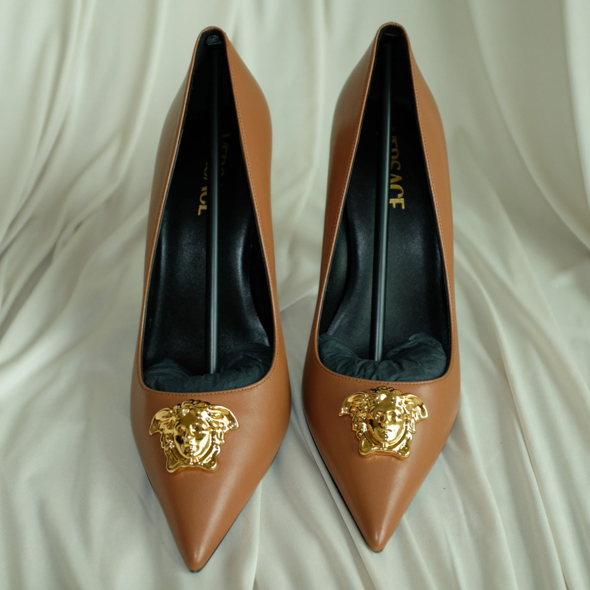 Versace Brown Leather Medusa Logo Pumps - Gold Hardware, EU 38 / US 7.5