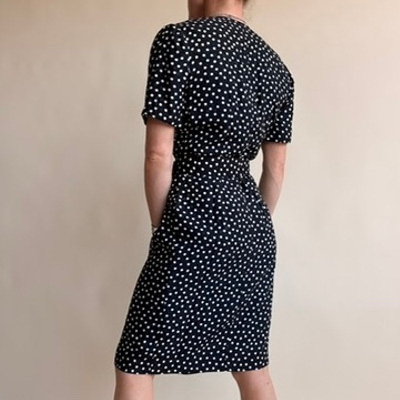 Adrianna Papell Black & White Polka Dot Silk - Short Sleeves, Belt Included, Size 4