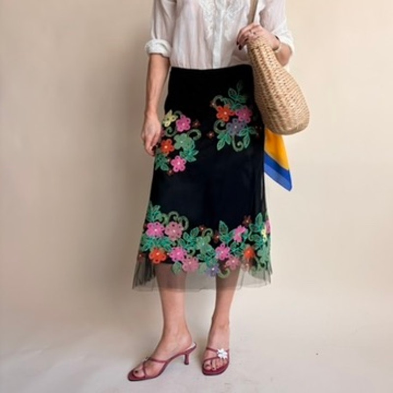 Jǒn Black Tulle Midi Skirt - Multicolor Floral Embroidery, Size 2