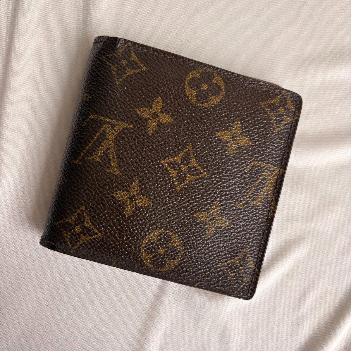 Vintage Louis Vuitton Bifold Monogram Canvas Wallet