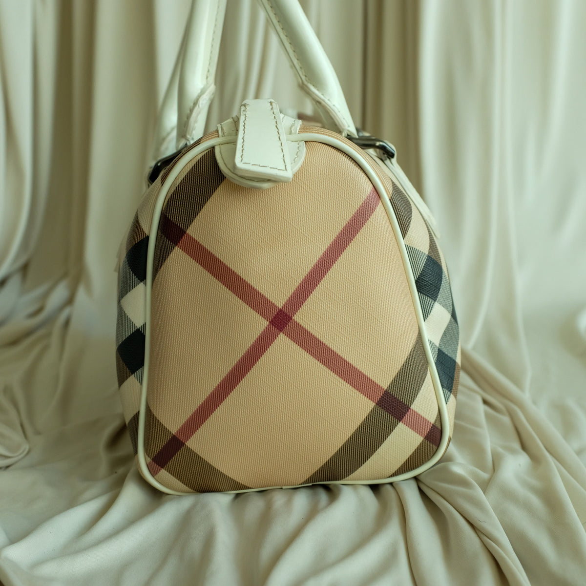 Burberry Chester Boston Bag - Supernova Check, White Patent Handles