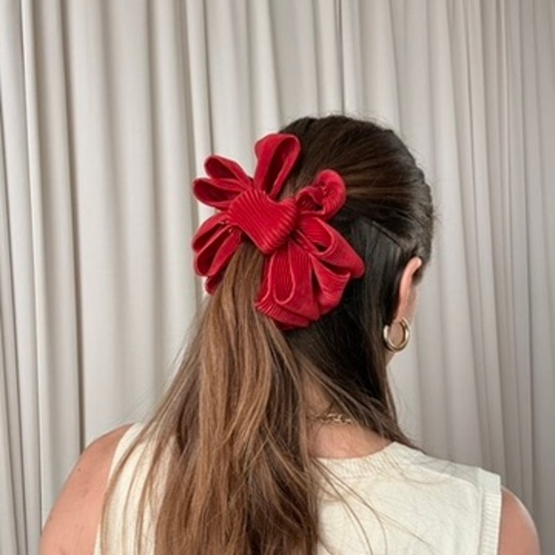 Red Oversized Ribbon Claw Clip - Pleated Bow Detail, Retro