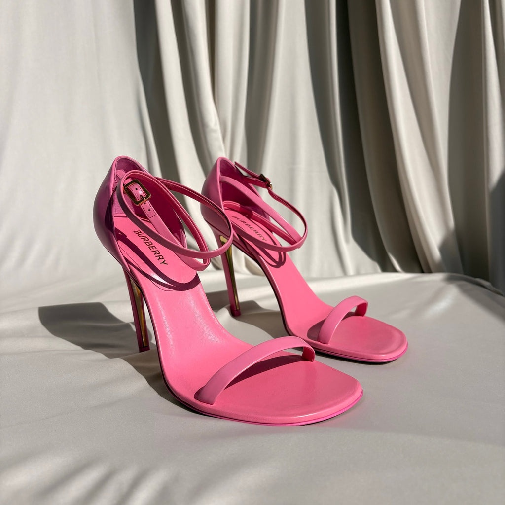 Burberry Octavia 100mm Pink Leather Strap Sandals Gold Accents Size EUR39 US8