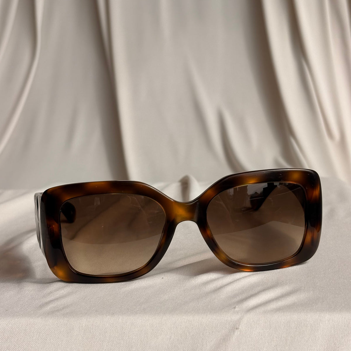 Vintage Chanel 5019 Sunglasses - Havana Tortoise, Quilted CC